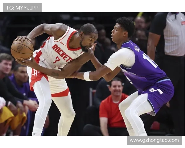 杜兰特三人20分助火箭夺西部第四